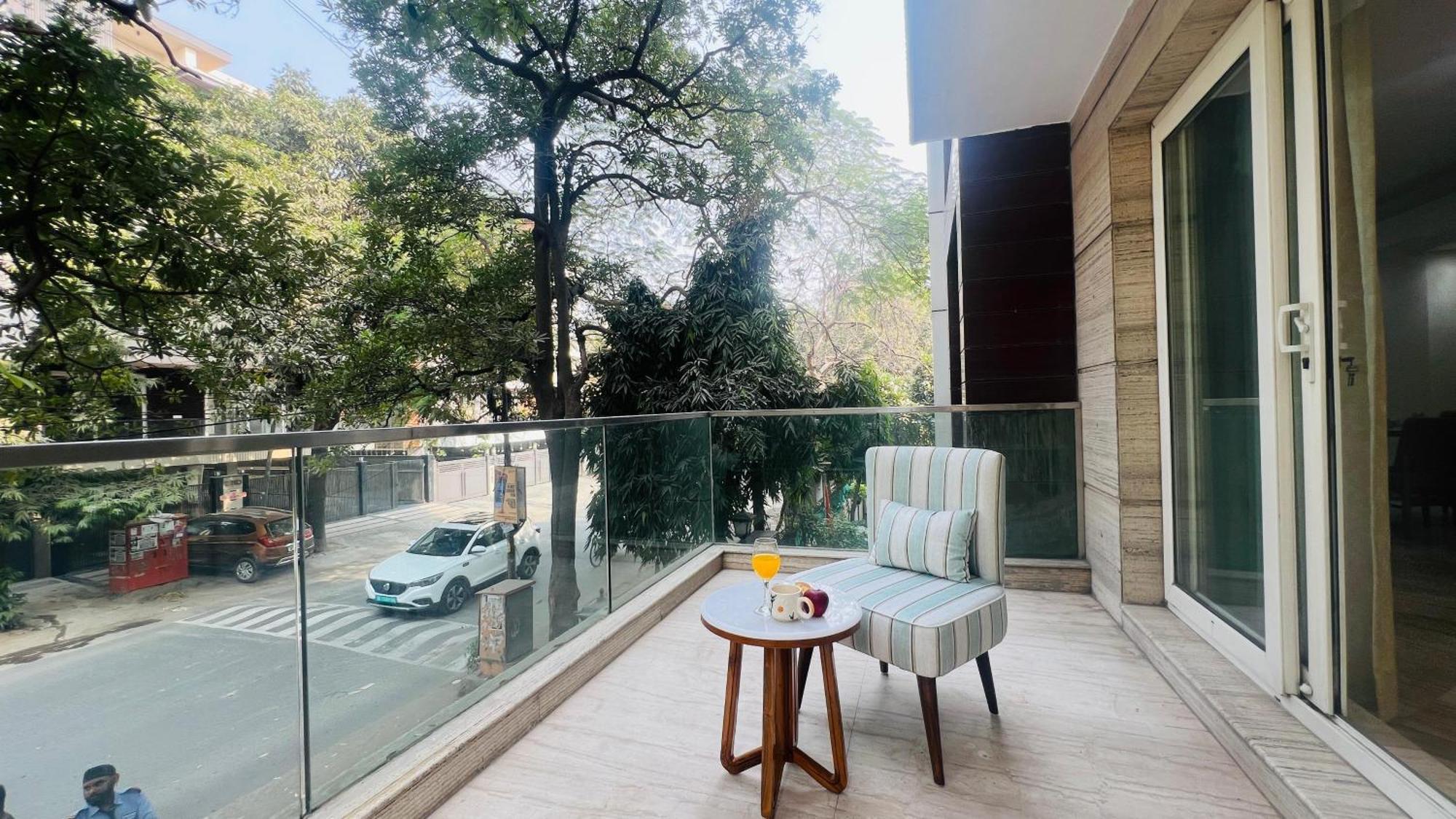 Olive Serviced Apartments - New Friends Colony 뉴델리 외부 사진