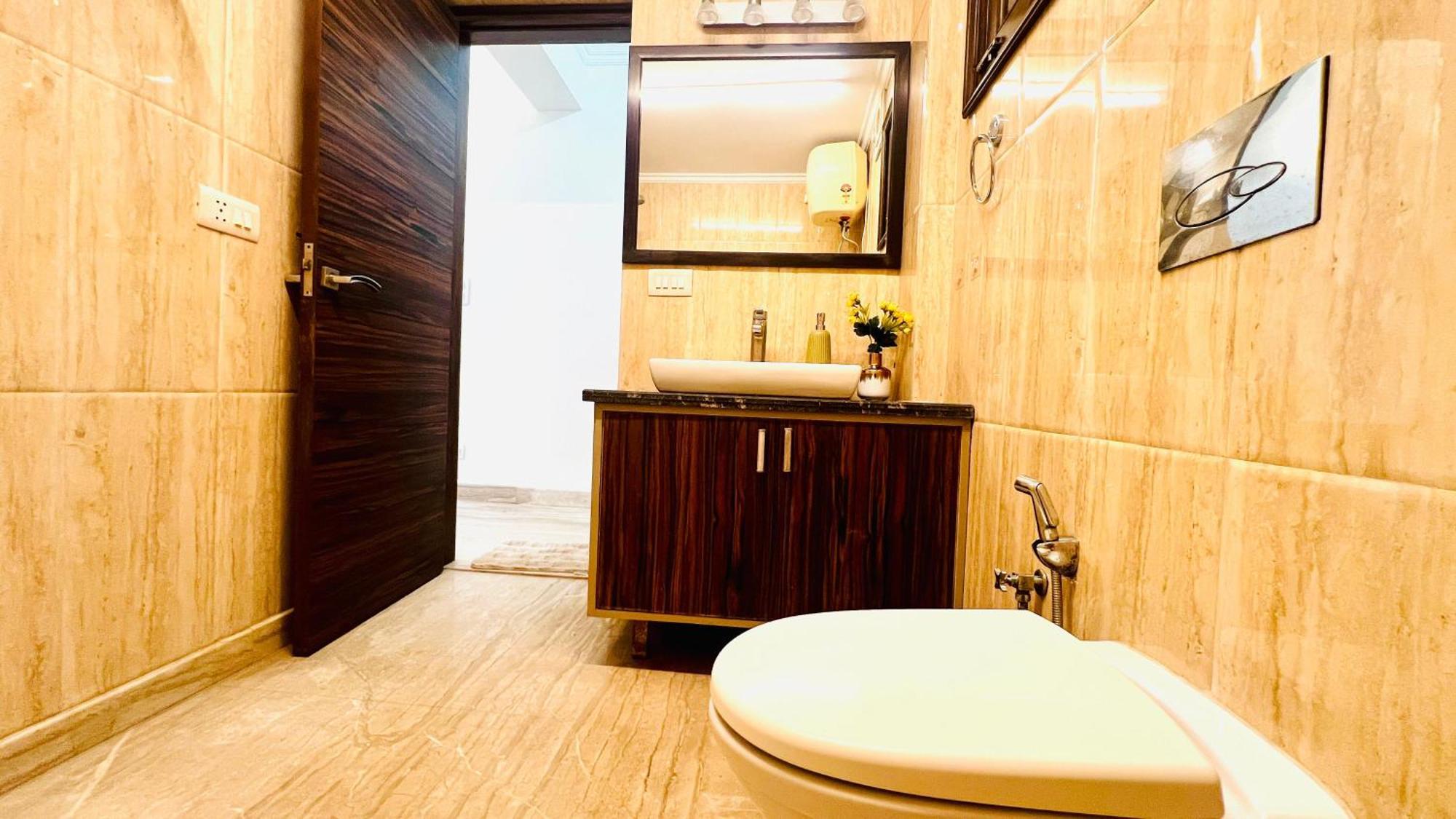 Olive Serviced Apartments - New Friends Colony 뉴델리 외부 사진
