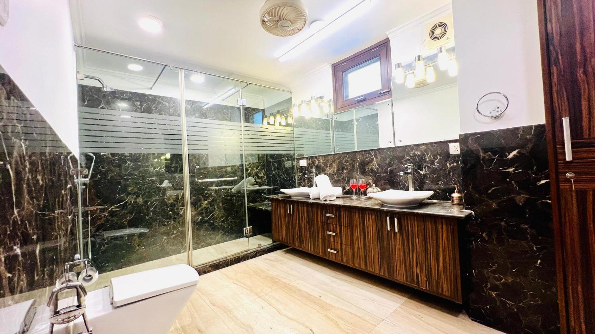 Olive Serviced Apartments - New Friends Colony 뉴델리 외부 사진