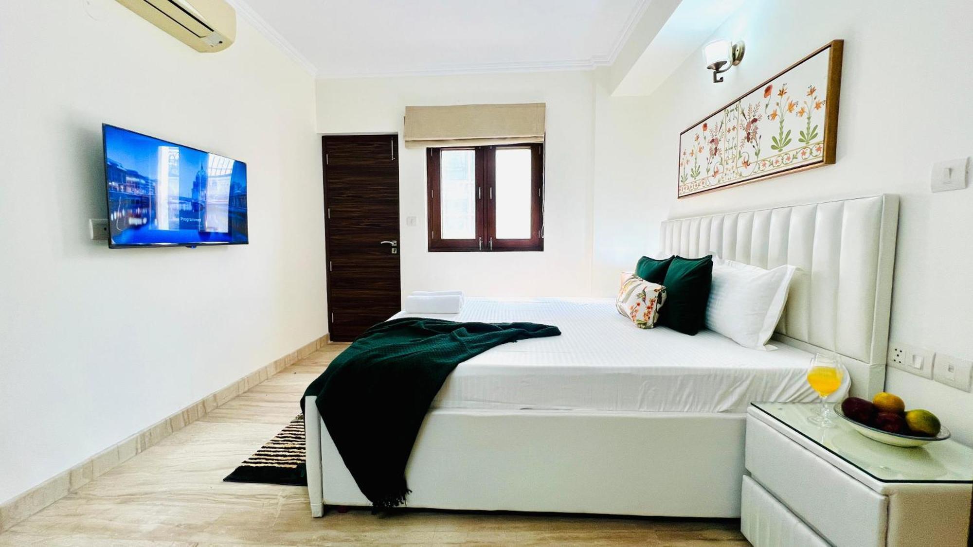 Olive Serviced Apartments - New Friends Colony 뉴델리 외부 사진
