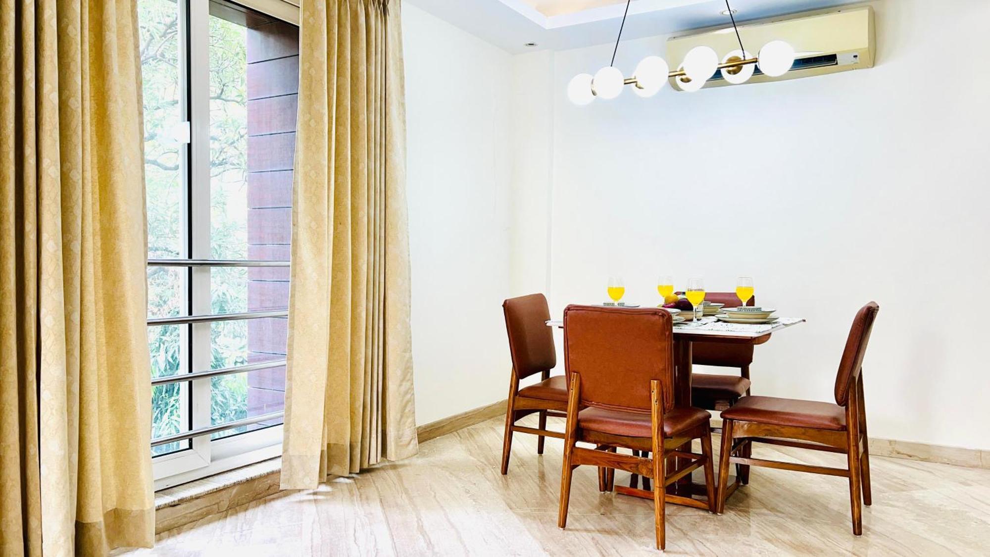 Olive Serviced Apartments - New Friends Colony 뉴델리 객실 사진