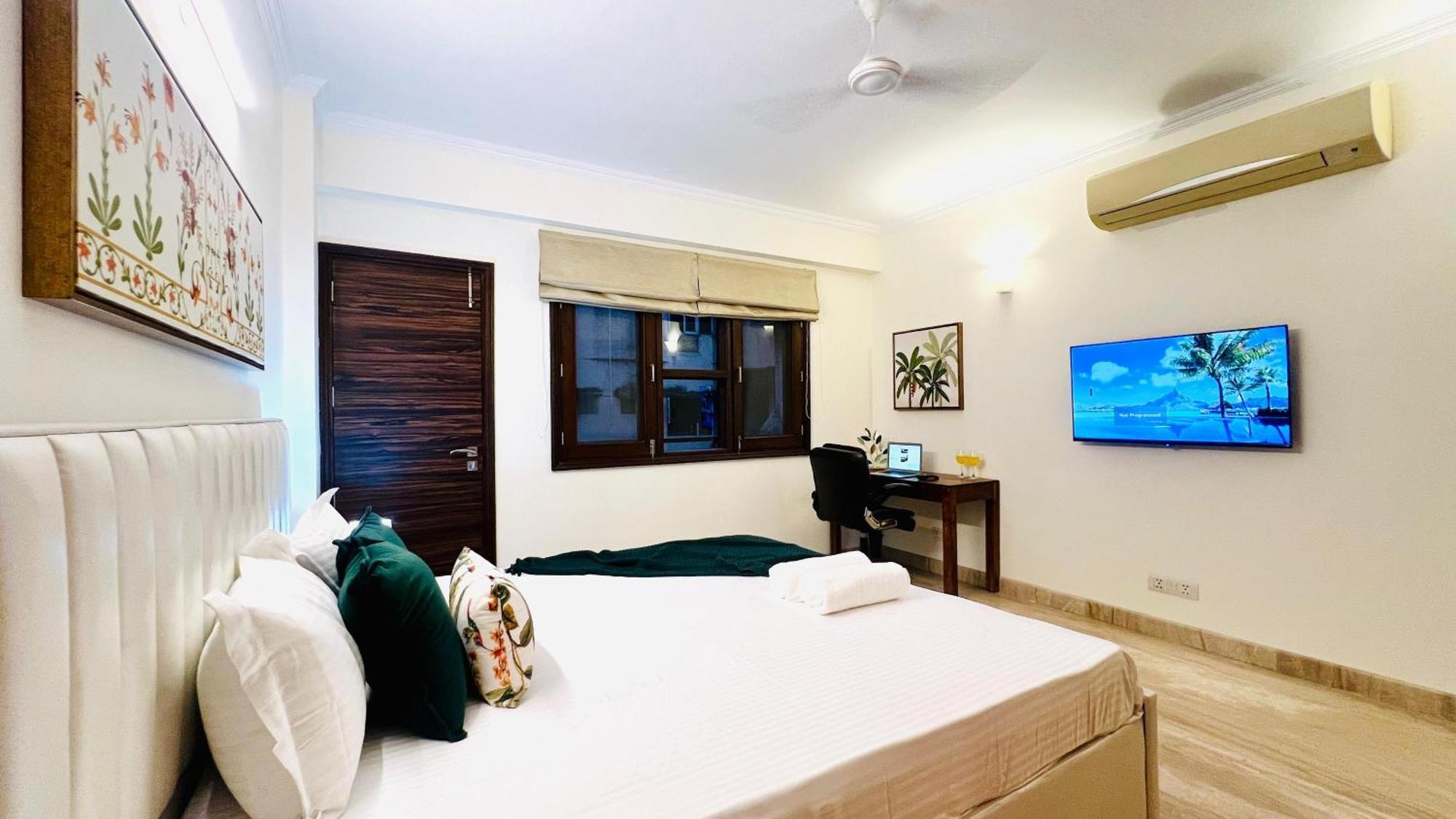 Olive Serviced Apartments - New Friends Colony 뉴델리 외부 사진